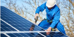 Installation Maintenance Panneaux Solaires Photovoltaïques à Orgon